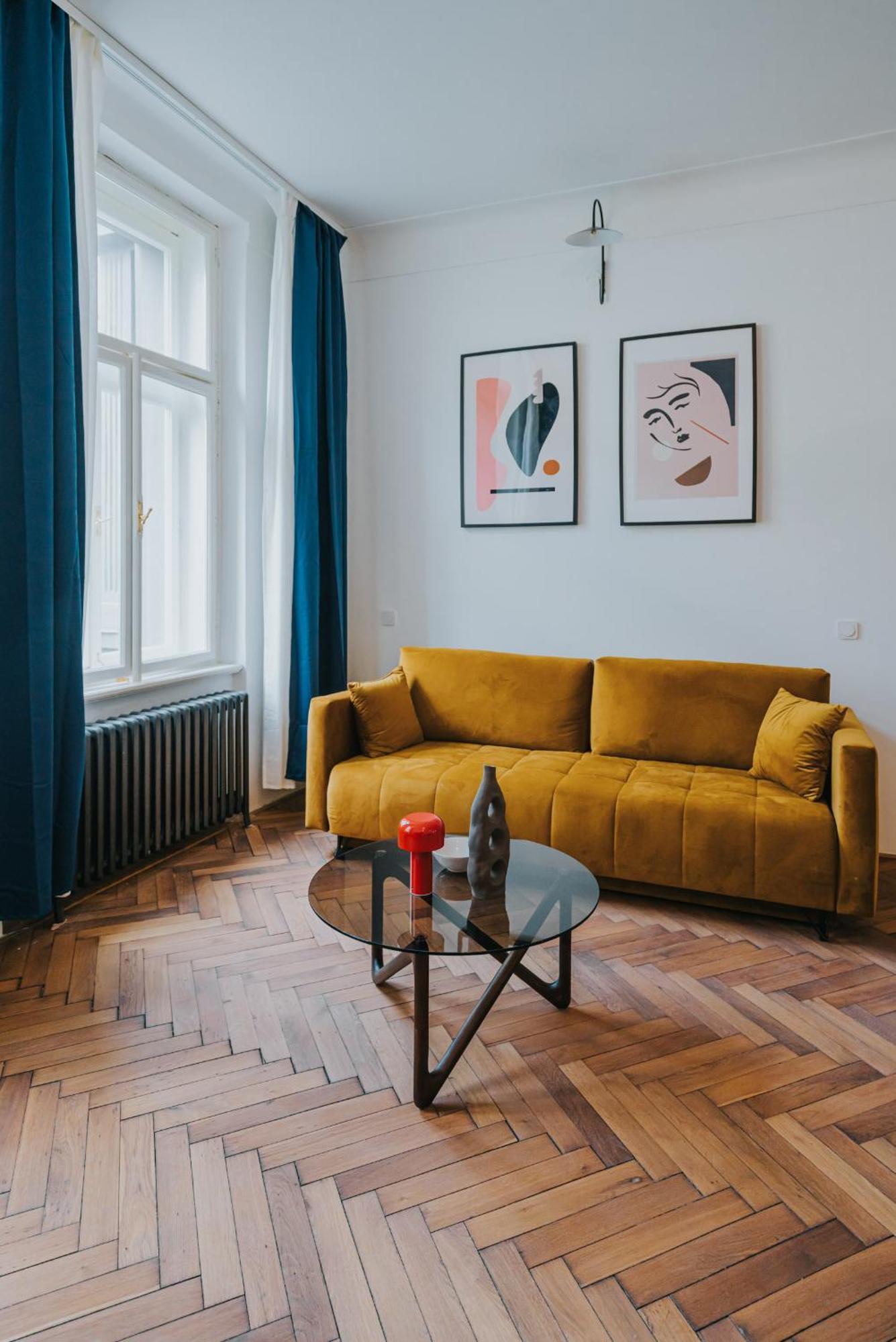 Bohemian Experience Aparthotel Прага Екстериор снимка