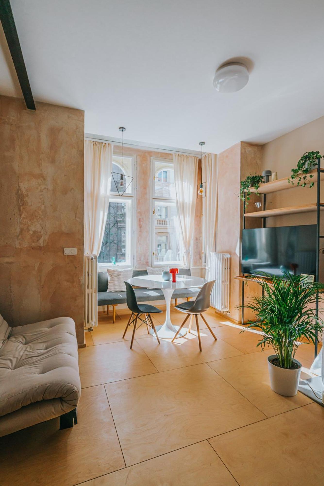 Bohemian Experience Aparthotel Прага Екстериор снимка