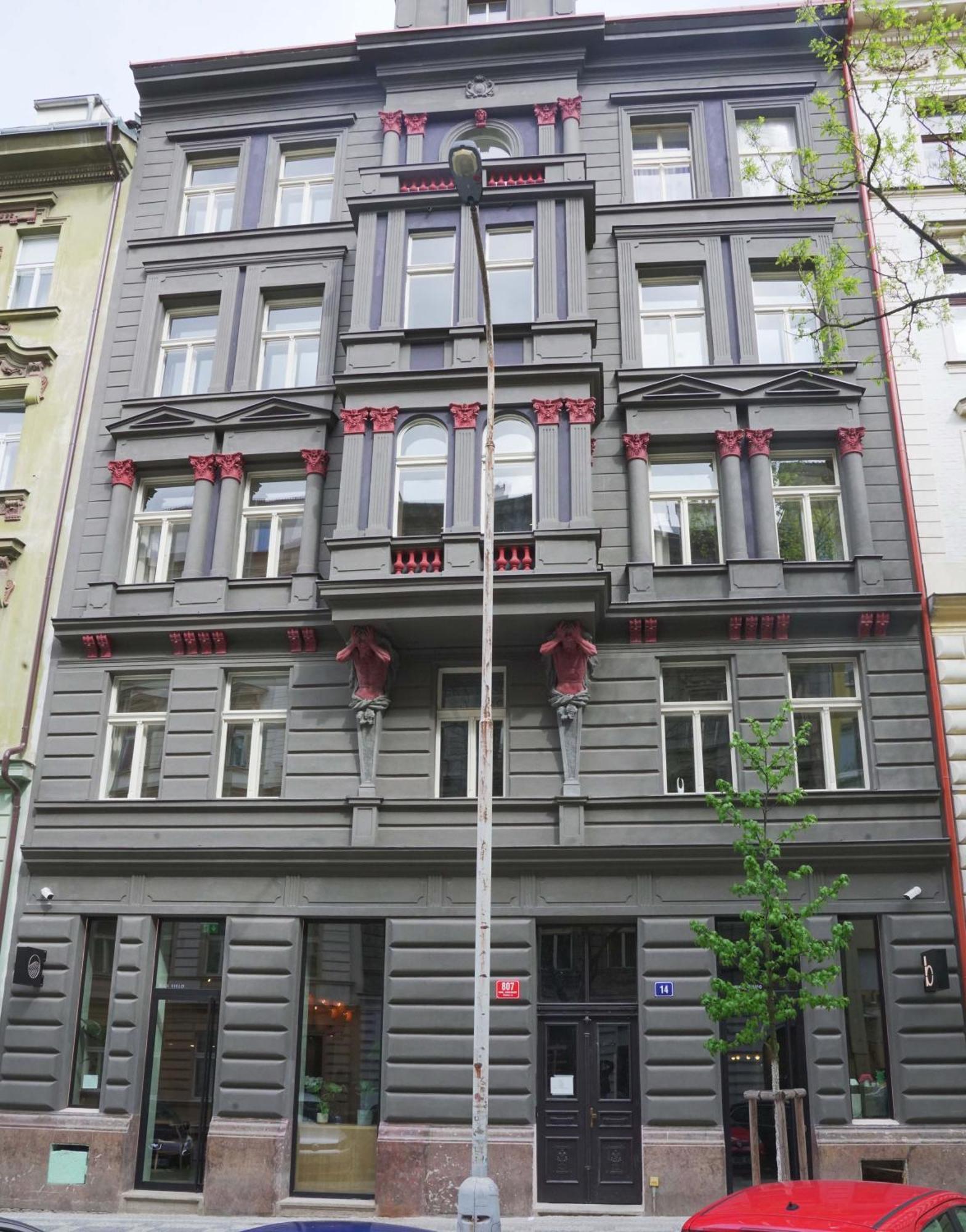 Bohemian Experience Aparthotel Прага Екстериор снимка