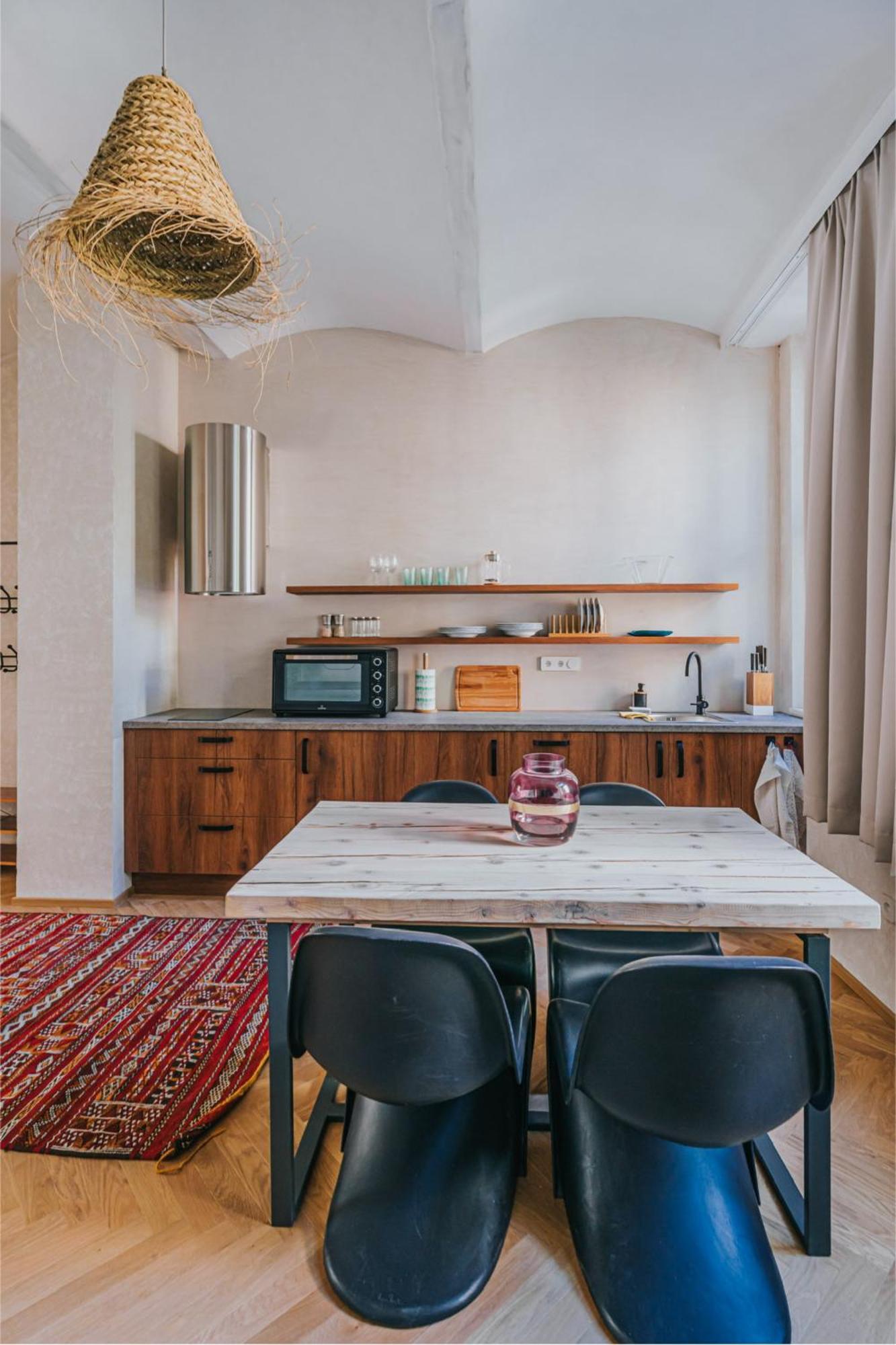 Bohemian Experience Aparthotel Прага Екстериор снимка