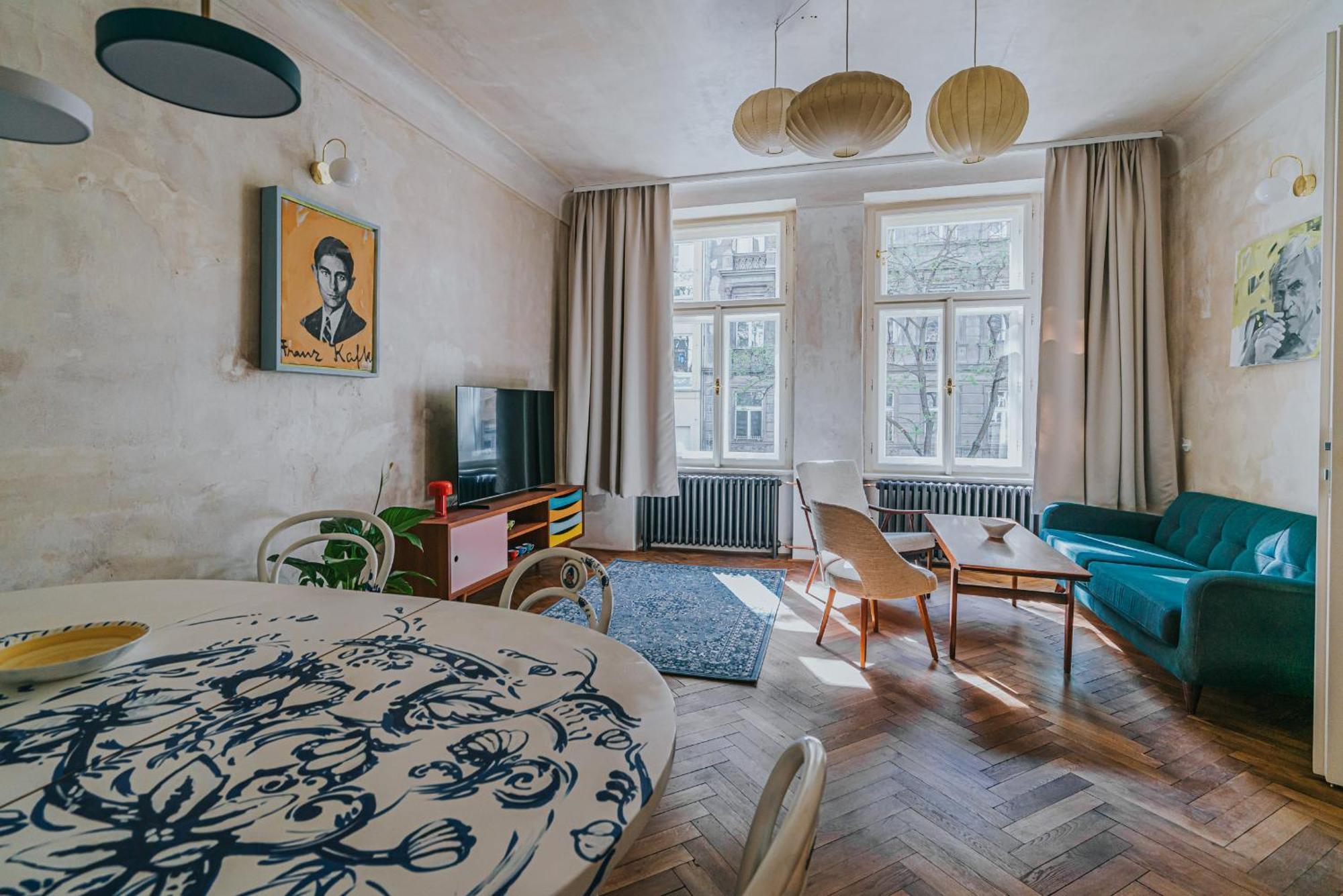 Bohemian Experience Aparthotel Прага Екстериор снимка