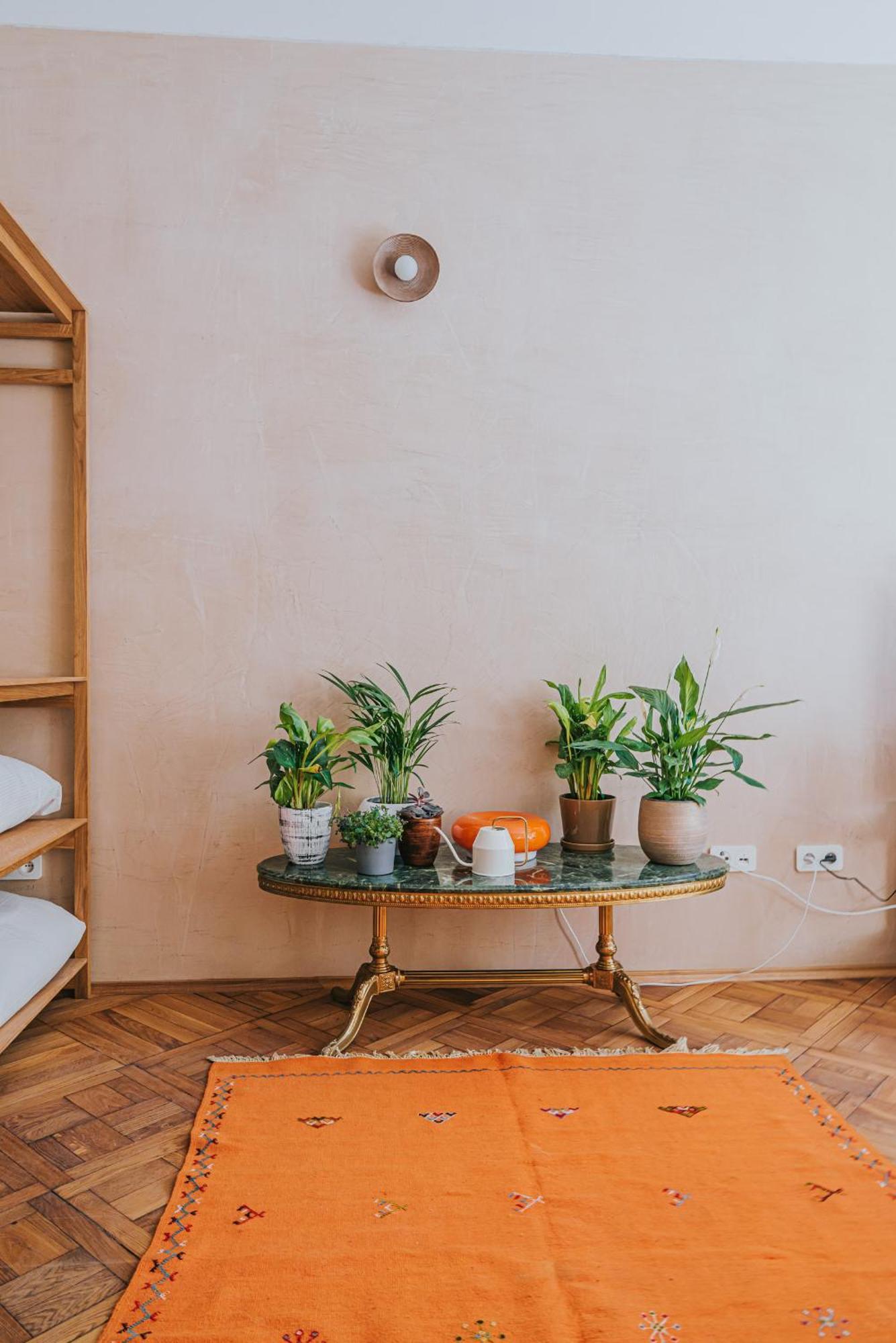 Bohemian Experience Aparthotel Прага Екстериор снимка