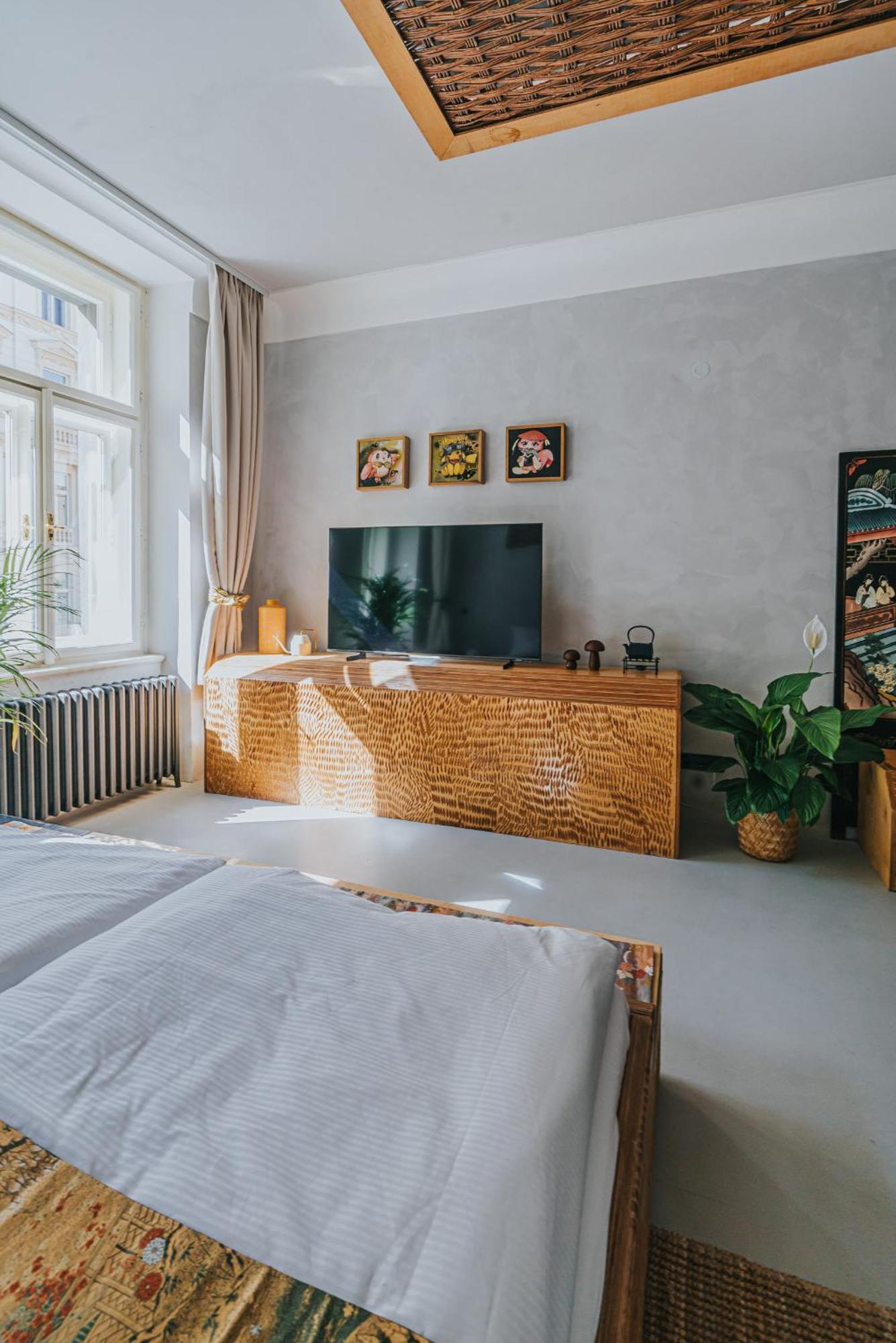 Bohemian Experience Aparthotel Прага Екстериор снимка